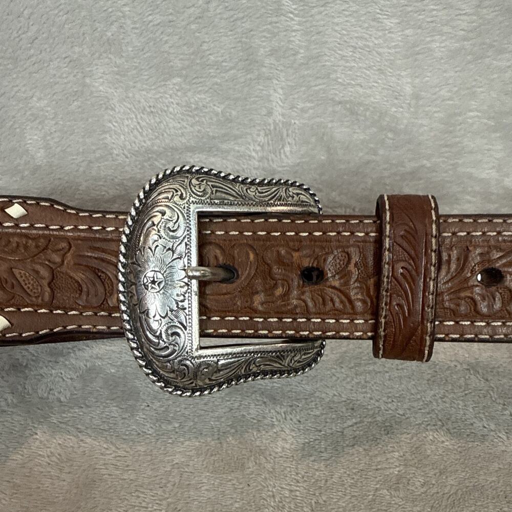 Nocona Womens 32 Tooled Floral White Diamond Leather Western Belt cowgirl